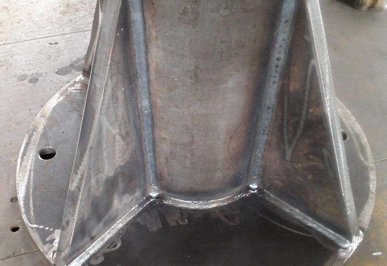 形成压铸模具损坏的原因解析及防治措施